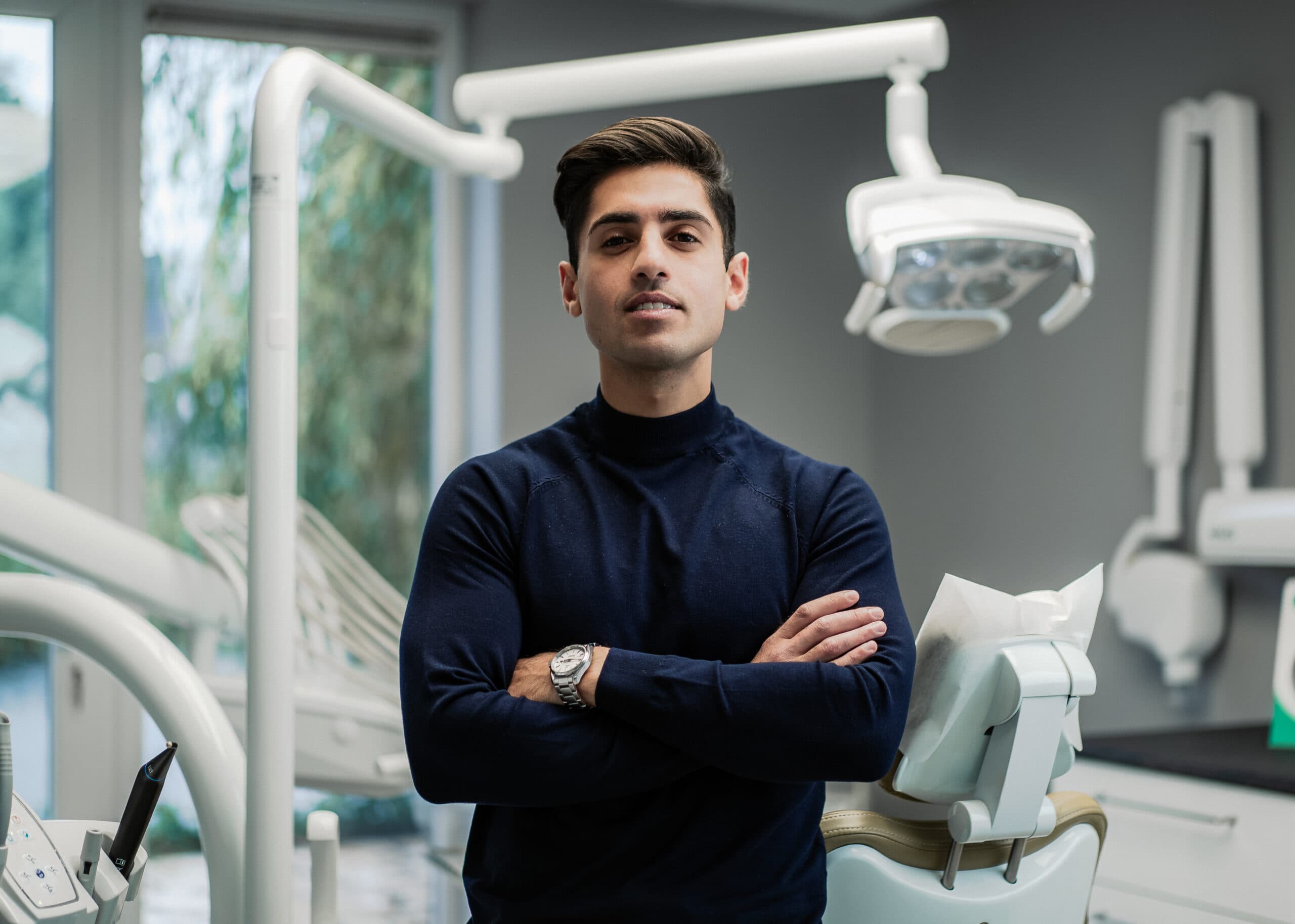 Drs. Farbod Sharifi — tandarts, Mondzorg Sloterweg